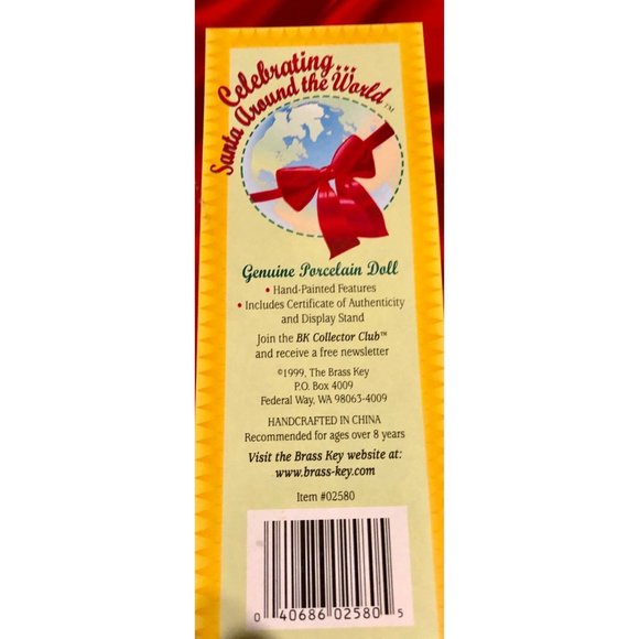 Doll bk brass key Africa santa around the world - Picture 3 of 3